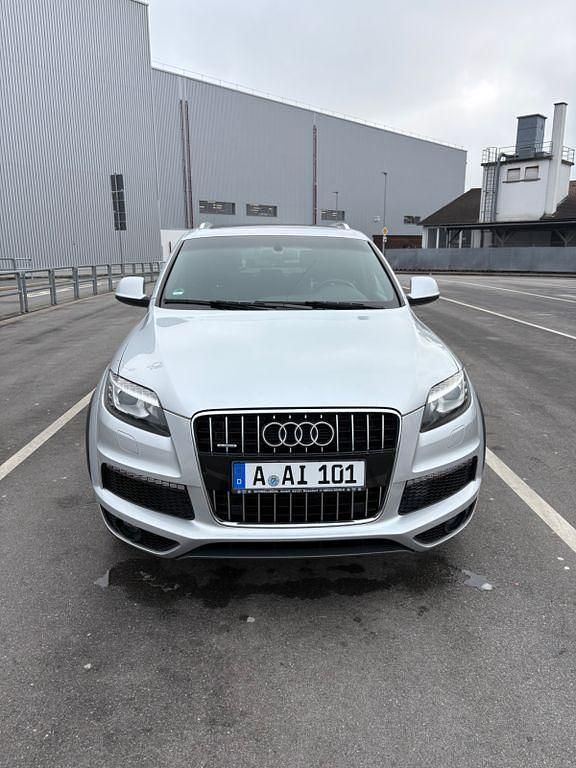 Gebraucht Audi Q7 245 PS (180 kW) 2011 Silber SUV
