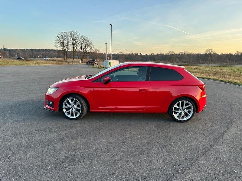 Gebraucht Seat Leon SC FR 179 PS (131 kW) 2013 Rot Kleinwagen