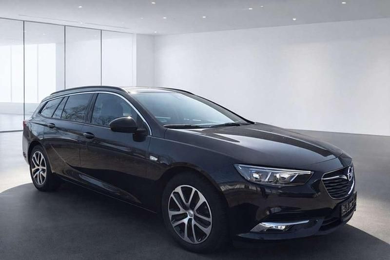 Gebraucht Opel Insignia 136 PS (100 kW) 2020 Schwarz (metallic) Kombi