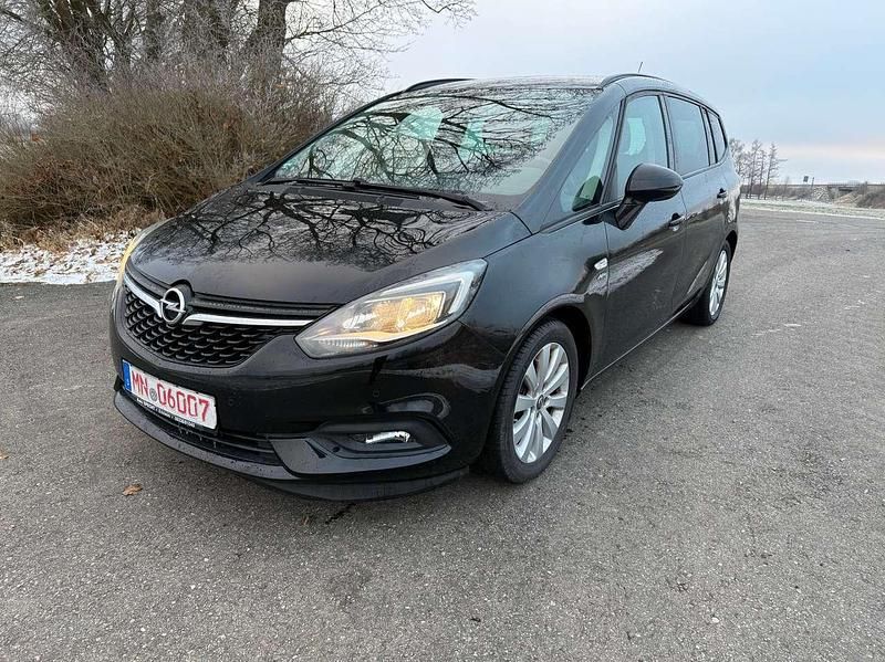 Gebraucht Opel Zafira Active 140 PS (102 kW) 2017 Onyx schwarz Van / Kleinbus