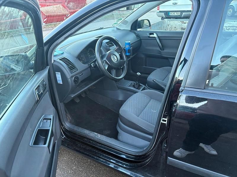 Gebraucht VW Polo 80 PS (58 kW) 2002 Schwarz Limousine