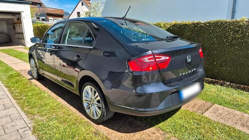 Second-hand Seat Toledo 110 CP (80 kW) 2017 Negru Hatchback