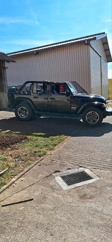 Schwarz Gebraucht 2018 Jeep Wrangler SUV | 40.000 € (Etwas zu teuer) - Bild 1/4