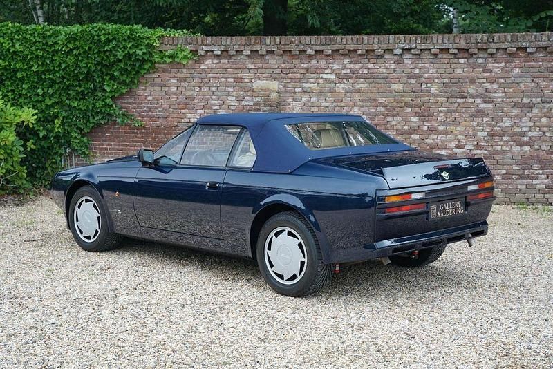 Gebraucht Aston Martin V8 315 PS (231 kW) 1990 Blau Coupé