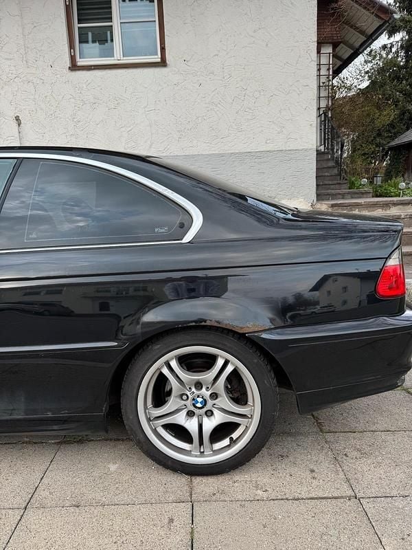 Gebraucht BMW 325 192 PS (141 kW) 2000 Schwarz Coupé