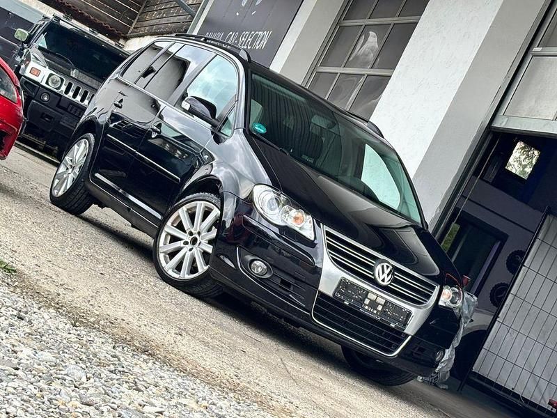 Schwarz Gebraucht 2008 VW Touran R-line Van / Kleinbus | 4.499 € (Fairer Preis) - Bild 1/4