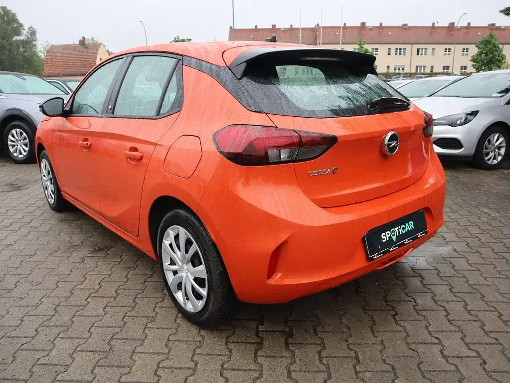 Usado Opel Corsa-e Edition 100 kW (136 HP) 2022 Laranja Citadino