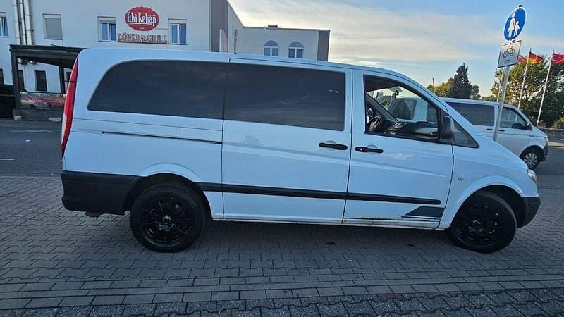 Gebraucht Mercedes Vito 116 PS (85 kW) 2009 Weiß Van