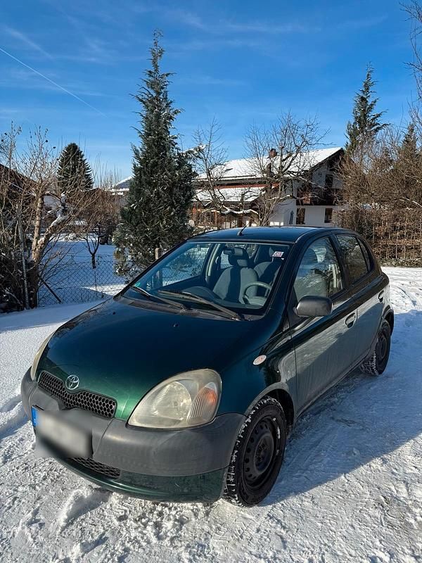 Gebraucht Toyota Yaris 68 PS (50 kW) 2003 Grün Kleinwagen