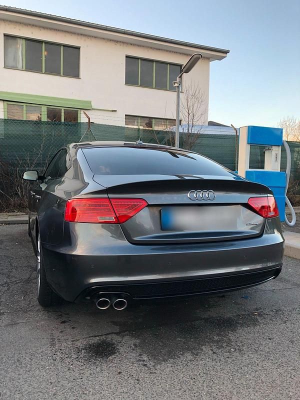 Gebraucht Audi A5 Competition 245 PS (180 kW) 2016 Grau Coupé