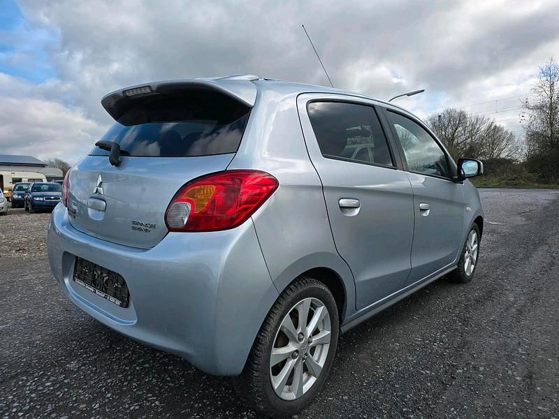 Gebraucht Mitsubishi Space Star 80 PS (58 kW) 2013 Grau Van / Kleinbus