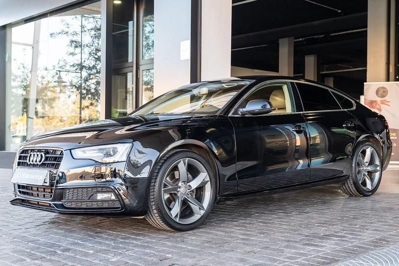 Gebraucht Audi A5 Sportback 204 PS (150 kW) 2014 Schwarz Kleinwagen