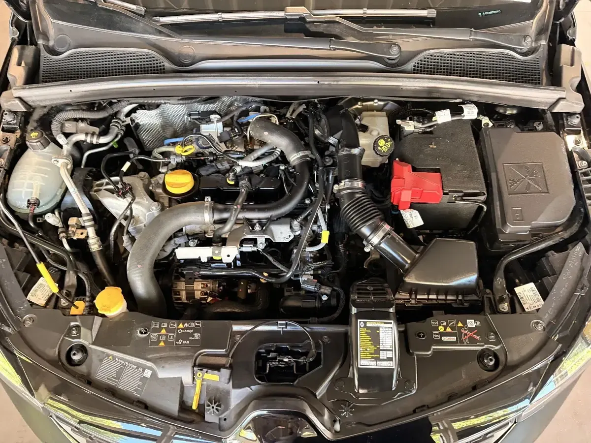 Gebraucht Renault Clio V Evolution 91 PS (66 kW) 2024 Schwarz Limousine