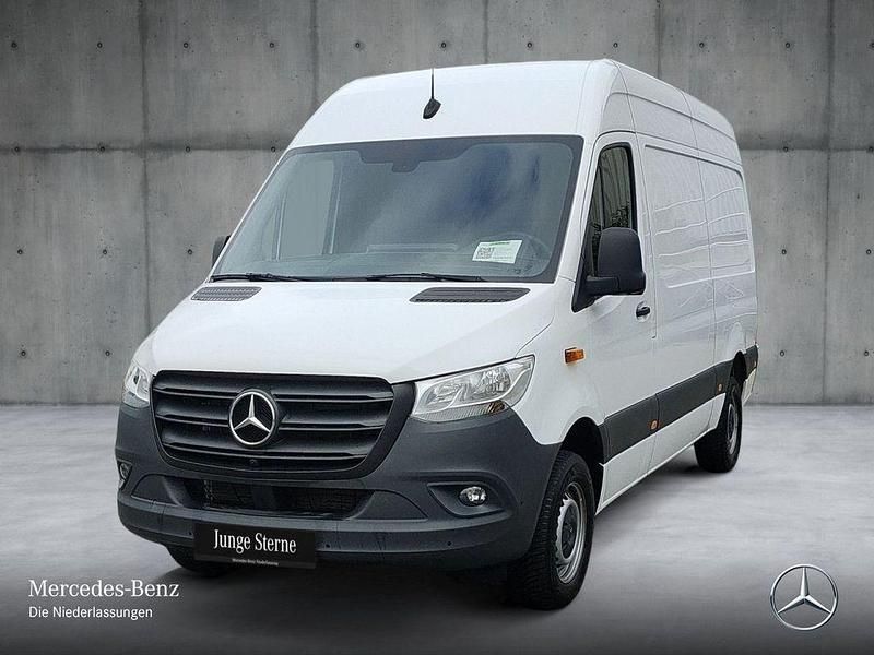 Gebraucht Mercedes Sprinter 170 PS (125 kW) 2024 Weiß Van