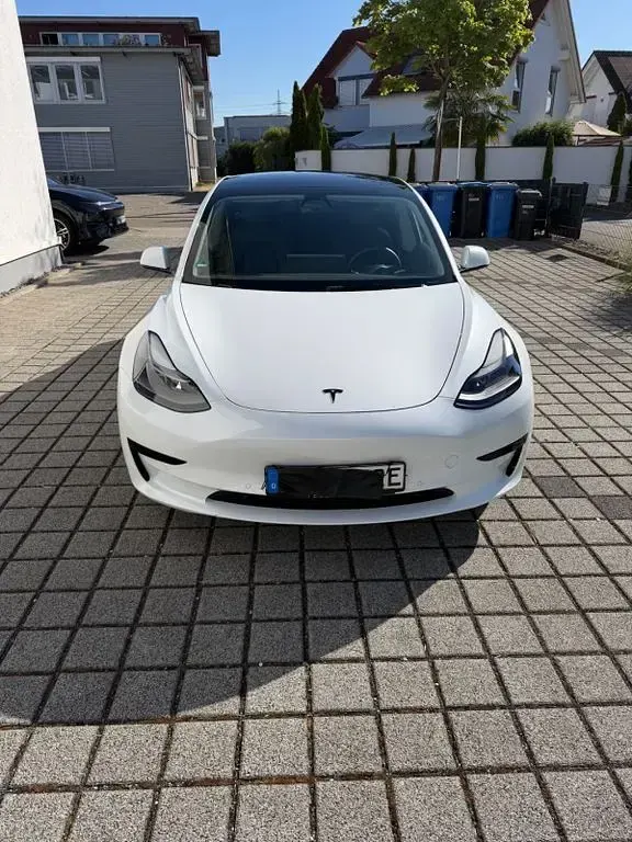 Gebraucht Tesla Model 3 RWD 208 kW (283 PS) 2021 Weiß Limousine