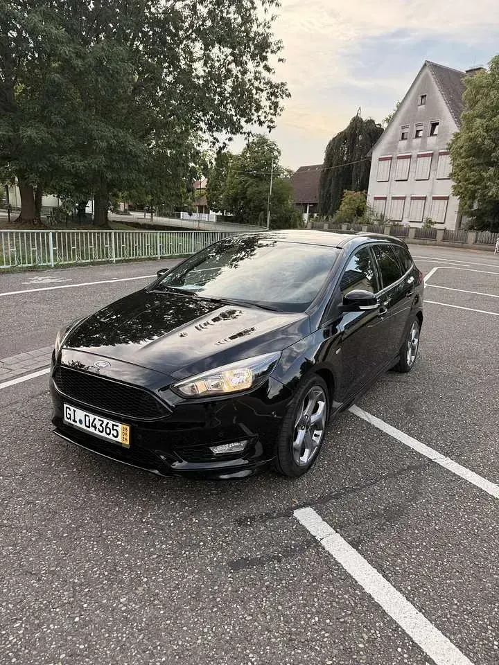 Gebraucht Ford Focus Titanium 101 PS (74 kW) 2018 Kombi
