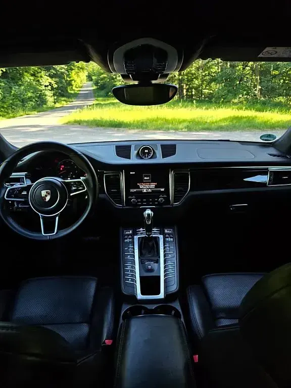 Gebraucht Porsche Macan Turbo Performance Package 441 PS (324 kW) 2017 Braun SUV