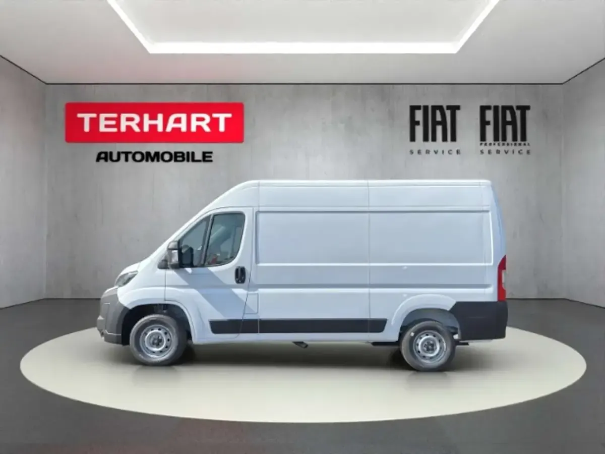 Neu Fiat Ducato 140 PS (102 kW) 2026 Colore esterno (weiss (pastell Van