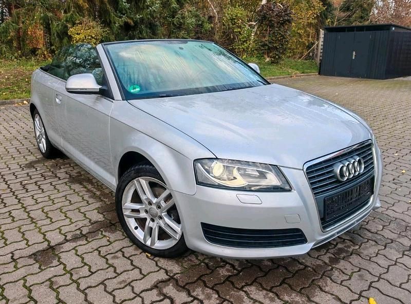 Gebraucht Audi A3 Cabriolet 105 PS (77 kW) 2012 Silber Cabrio