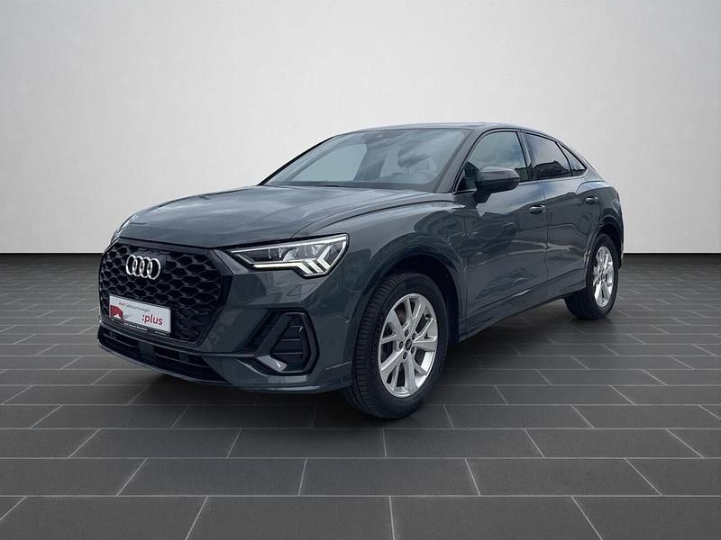 Nanograu metallic (metallic) Gebraucht 2022 Audi Q3 Sportback Advanced SUV | 36.500 € (Fairer Preis) - Bild 1/4