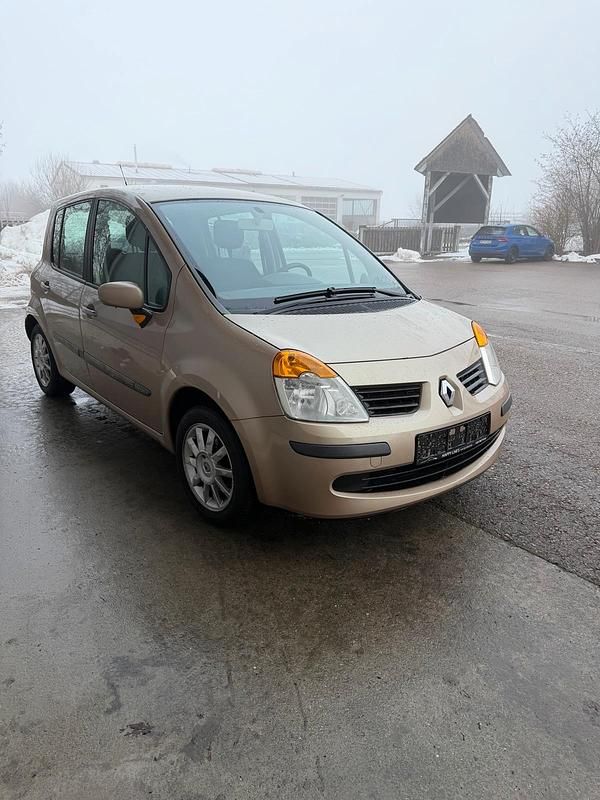 Second-hand Renault Modus 98 CP (72 kW) 2005 Portocaliu Monovolum