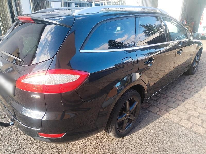 Gebraucht Ford Mondeo 131 PS (96 kW) 2008 Schwarz Kombi