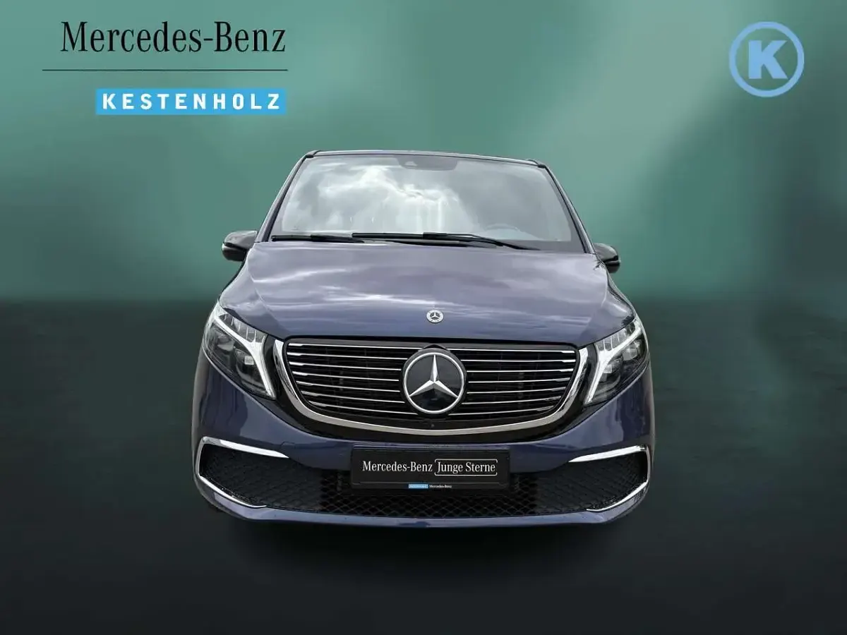 Gebraucht Mercedes EQV300 Avantgarde 150 kW (204 PS) 2024 Sodalithblau Van / Kleinbus