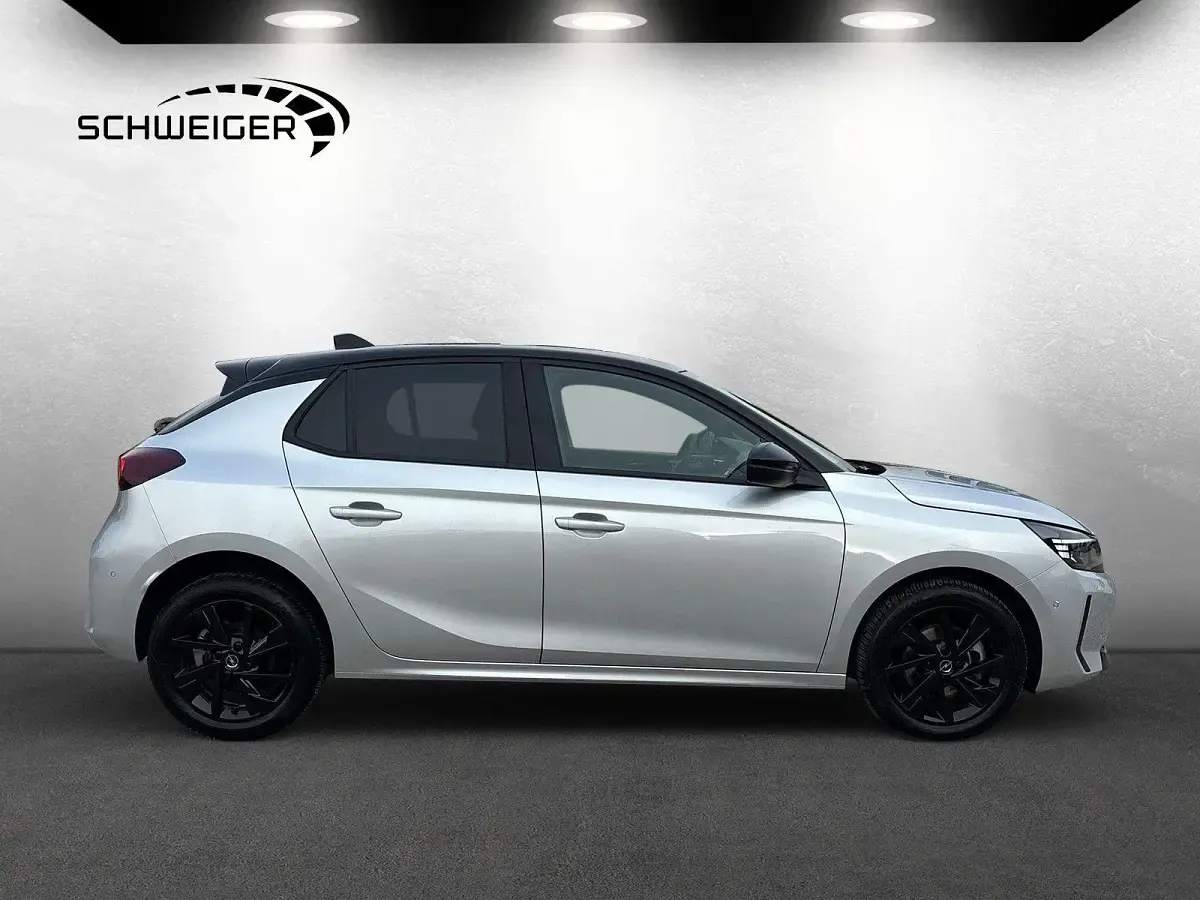 Gebraucht Opel Corsa 101 PS (74 kW) 2024 Silber Limousine
