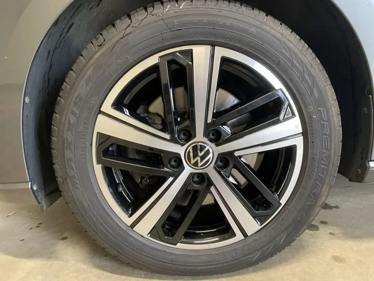 Gebraucht VW Caddy Maxi Style 122 PS (89 kW) 2022 Grau Van / Kleinbus