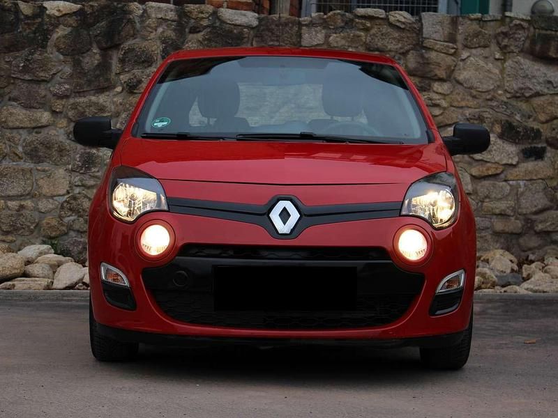 Gebraucht Renault Twingo Expression 75 PS (55 kW) 2012 Rot Kleinwagen