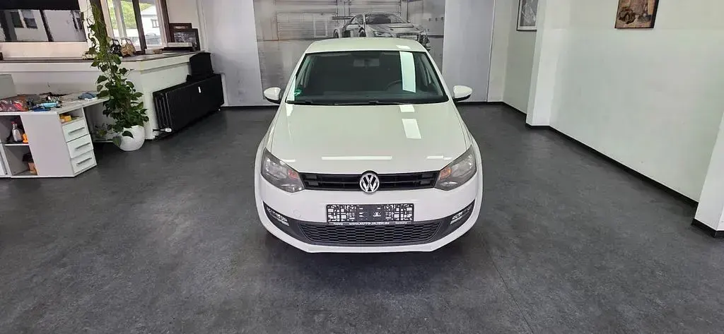 Usata VW Polo 90 CV (66 kW) 2013 Bianco Utilitaria