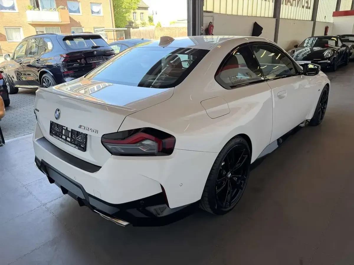 Gebraucht BMW M240 M Sport 374 PS (275 kW) 2022 Weiß Coupé