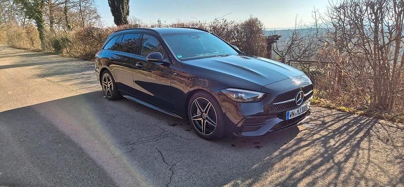 Gebraucht Mercedes C300 AMG line 258 PS (189 kW) 2023 Schwarz Kombi