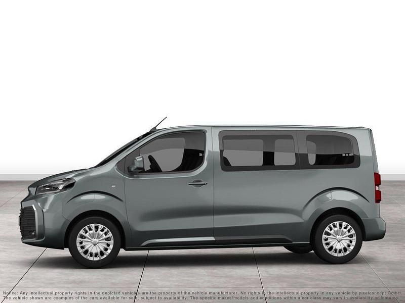 Gebraucht Toyota Proace Verso 177 PS (130 kW) 2025 Grau Kombi
