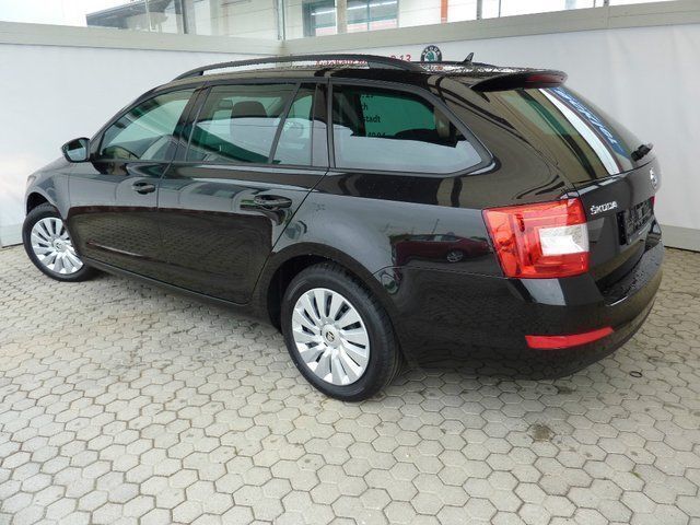 Gebraucht Skoda Octavia G-TEC Ambition 110 PS (80 kW) 2015 Schwarz metallic Kombi