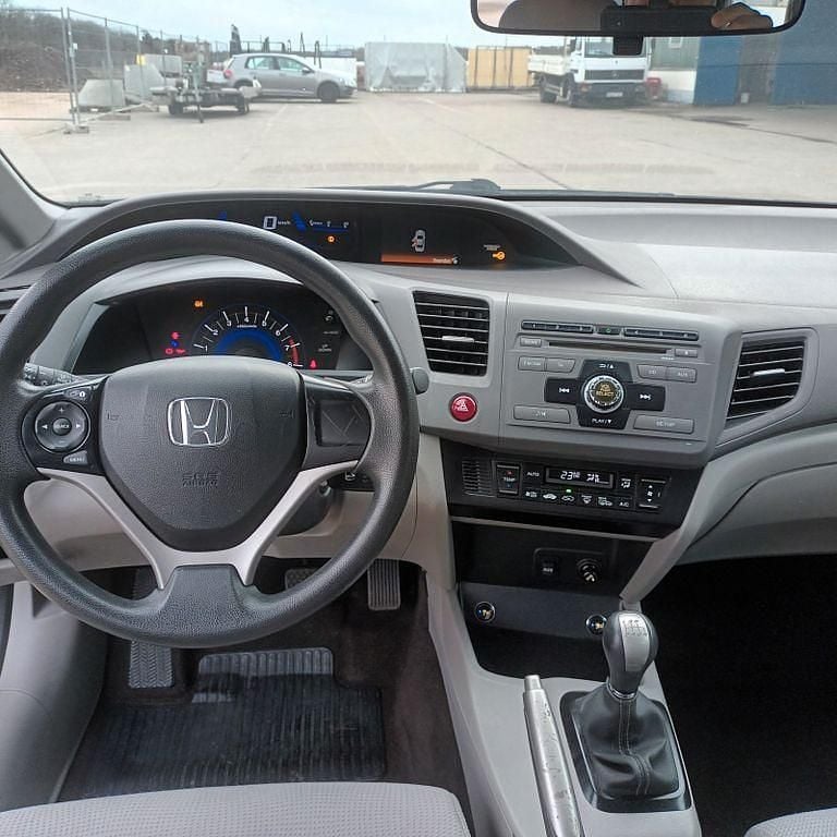 Gebraucht Honda Civic Comfort 141 PS (103 kW) 2013 Schwarz Limousine