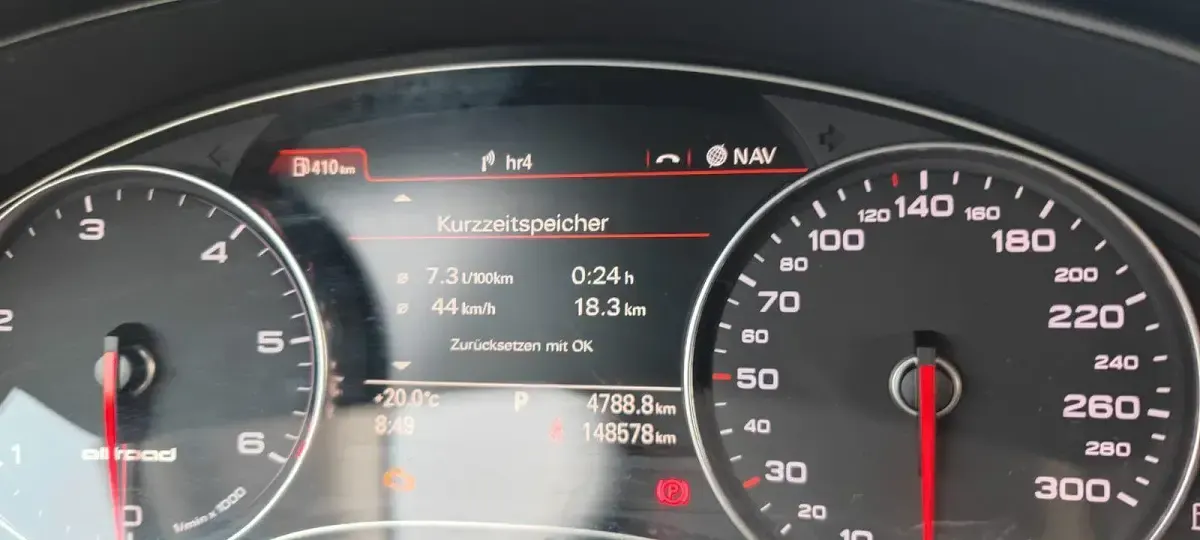 Gebraucht Audi A6 Allroad Ambiente 204 PS (150 kW) 2012 Braun Kombi