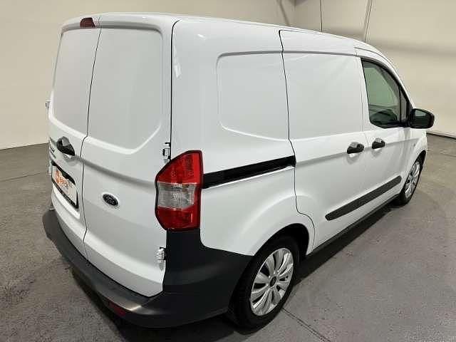 Gebraucht Ford Transit Trend 75 PS (55 kW) 2021 Weiss Van