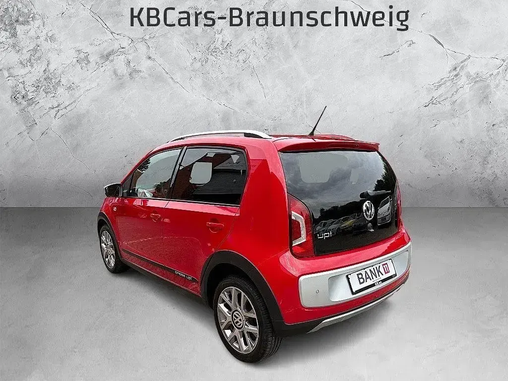 Gebraucht VW cross up! 75 PS (55 kW) 2015 Rot Kleinwagen