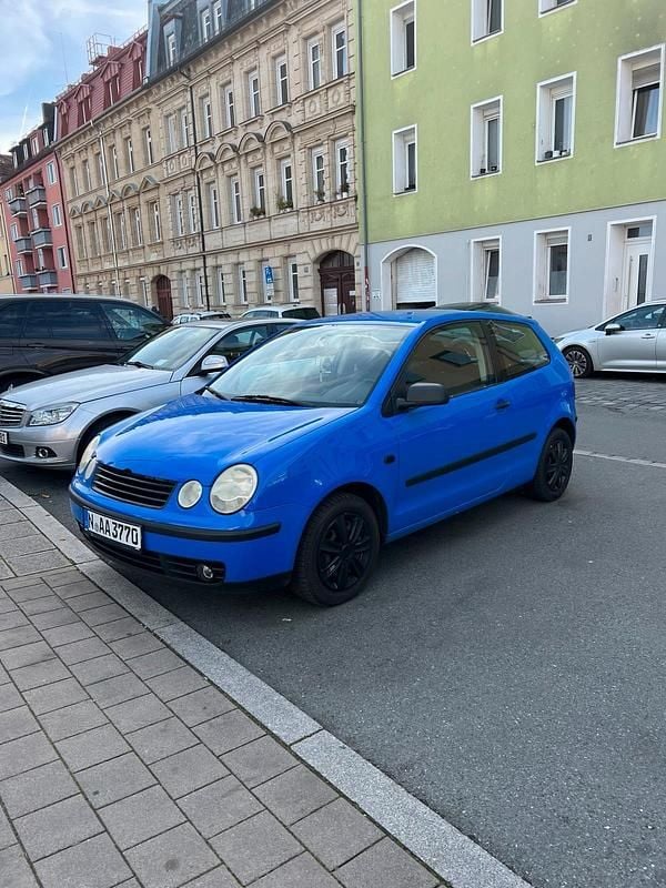 Blau Gebraucht 2004 VW Polo Kleinwagen | 1.900 € (Teuer) - Bild 1/4