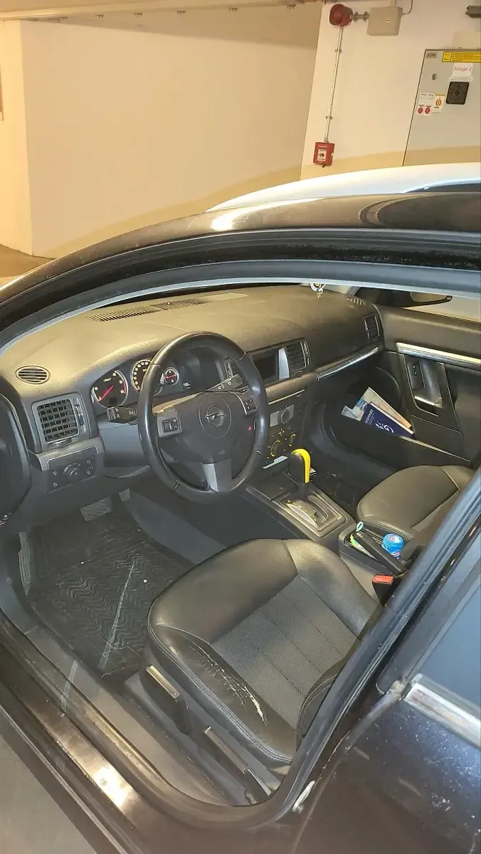 Gebraucht Opel Vectra 150 PS (110 kW) 2006 Schwarz Kombi