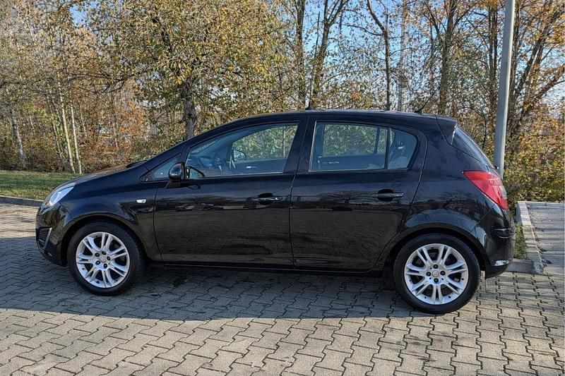 Gebraucht Opel Corsa 80 PS (58 kW) 2009 Schwarz Kleinwagen