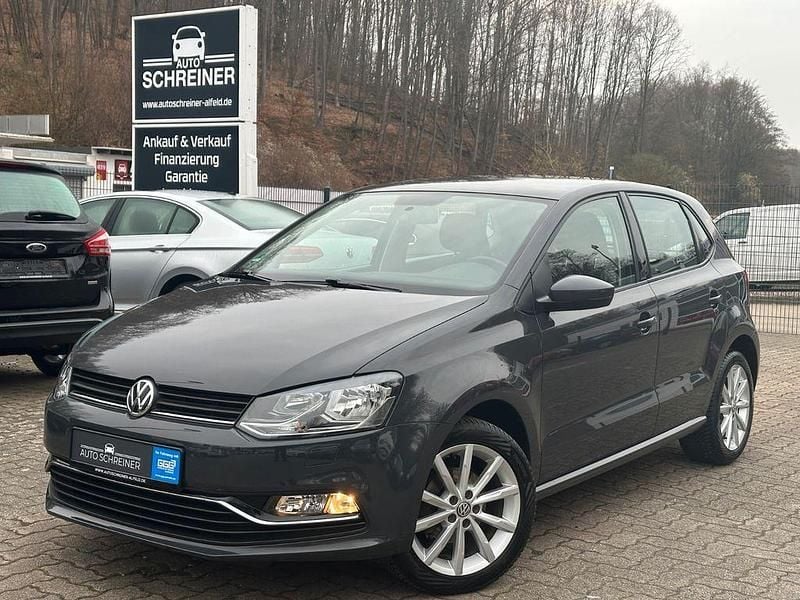 Gebraucht VW Polo Highline 90 PS (66 kW) 2015 Grau Limousine