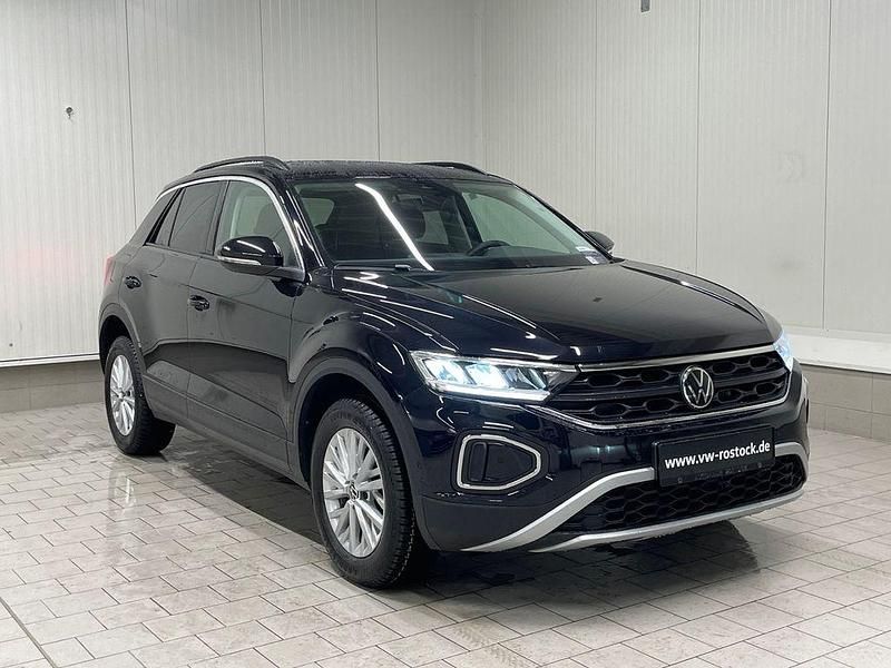 Gebraucht VW T-Roc Life 116 PS (85 kW) 2024 Schwarz SUV