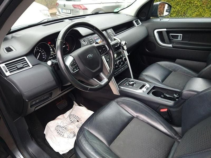 Grau Gebraucht 2018 Land Rover Discovery Sport SE SUV | 17.699 € (Guter Preis) - Bild 1/4
