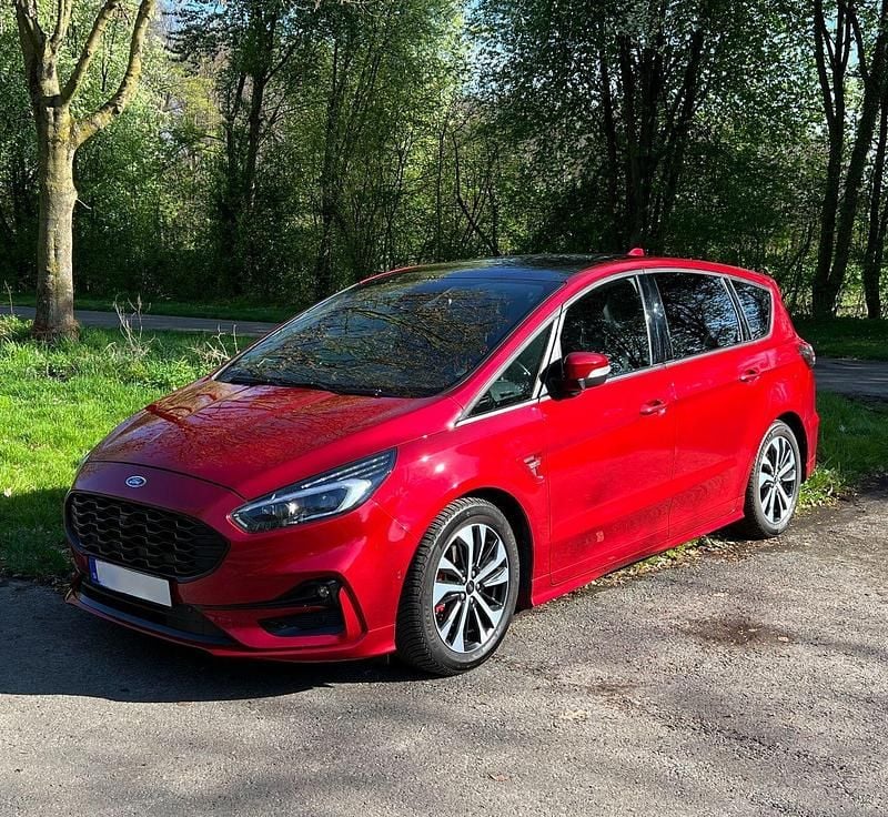 Rot Gebraucht 2020 Ford S-MAX ST-Line Van / Kleinbus | 28.700 € (Etwas zu teuer) - Bild 1/4