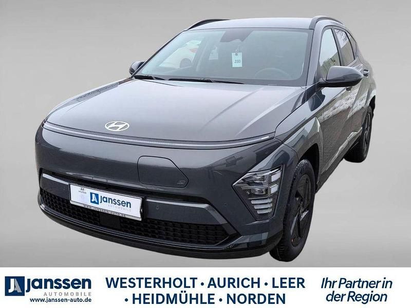 Neu Hyundai Kona Trend 99 kW (135 PS) 2026 Ecotronic grey SUV