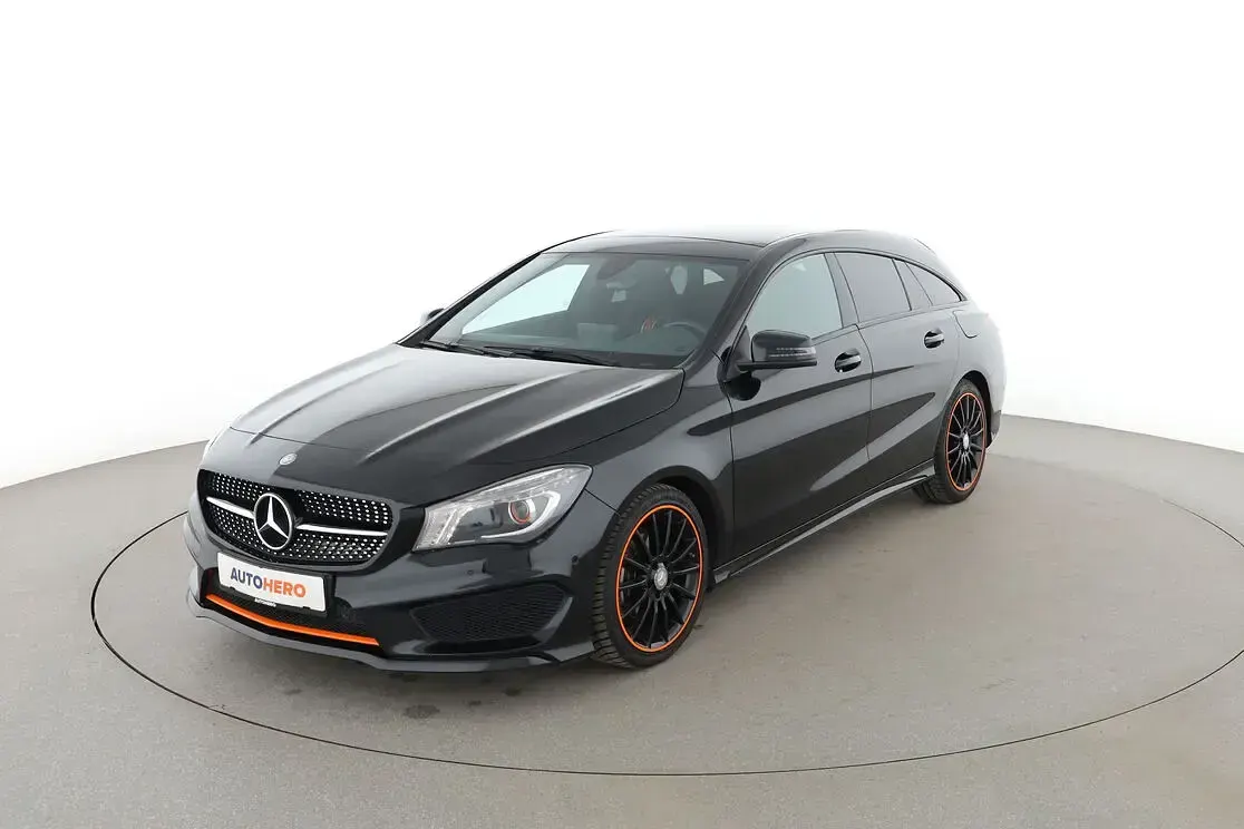Gebraucht Mercedes CLA180 Shooting Brake AMG line 109 PS (80 kW) 2015 Kombi