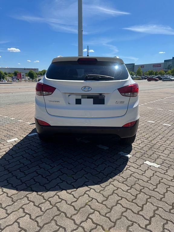 Gebraucht Hyundai ix35 Edition 135 PS (99 kW) 2013 Weiß SUV