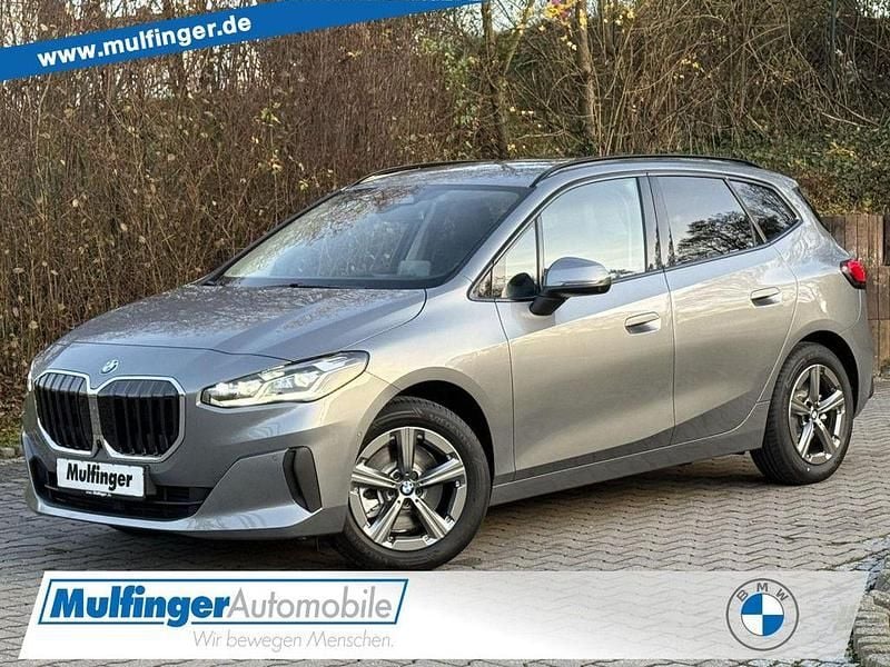 Neu BMW 223 Active Tourer 204 PS (150 kW) 2025 Grau Van / Kleinbus